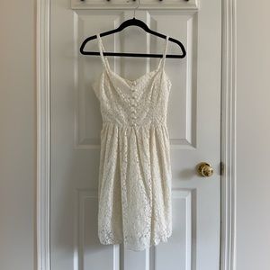 Aritzia Talula Debutante Lace Dress
